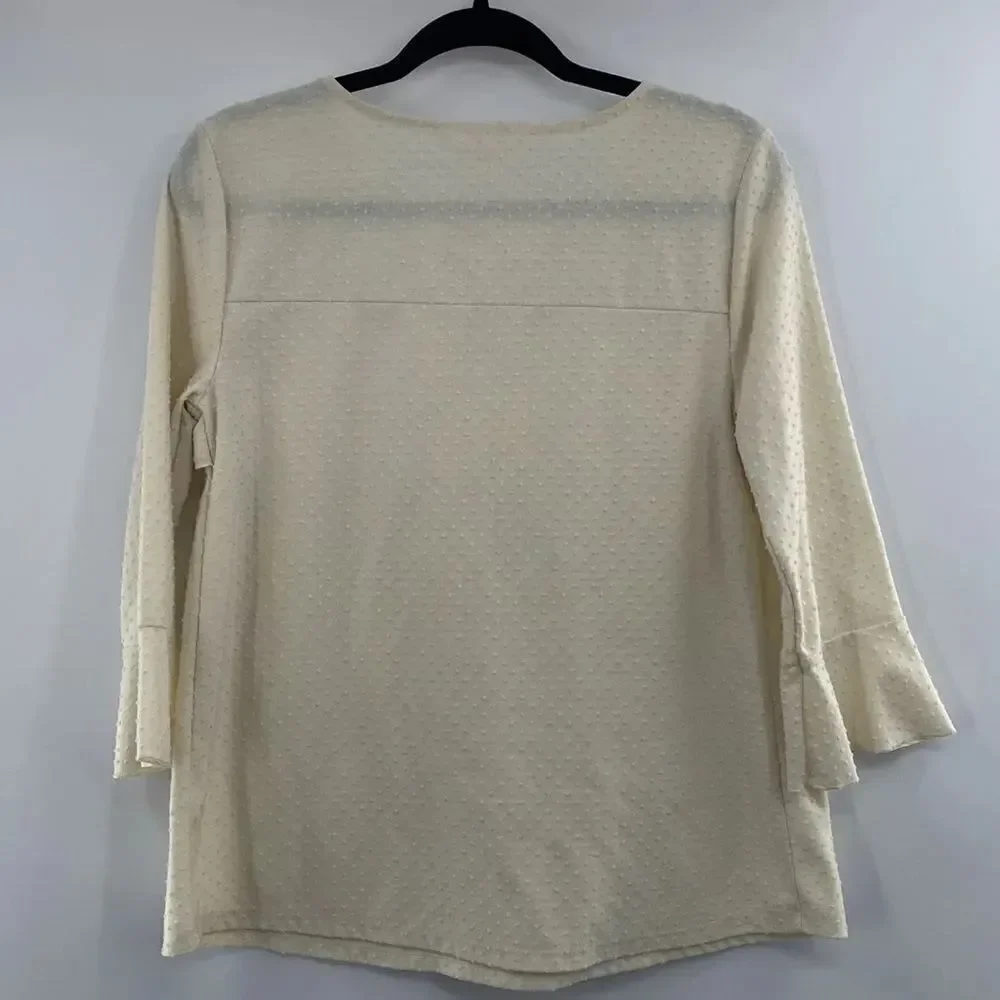 3For$20 Lauren Conrad Cream Dot Textured Top size Small